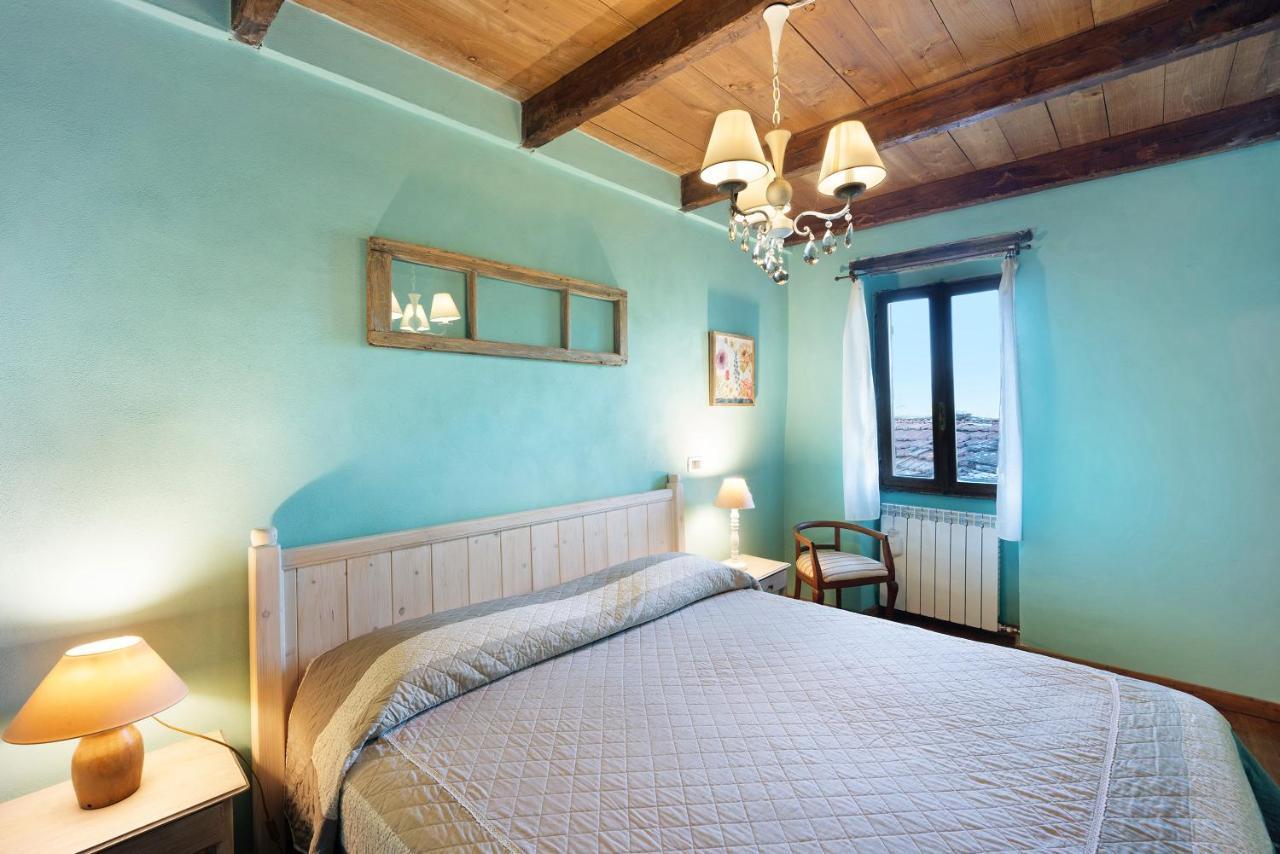 Casa Vittorina Villa Cesio ภายนอก รูปภาพ
