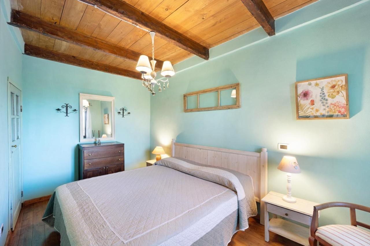 Casa Vittorina Villa Cesio ภายนอก รูปภาพ